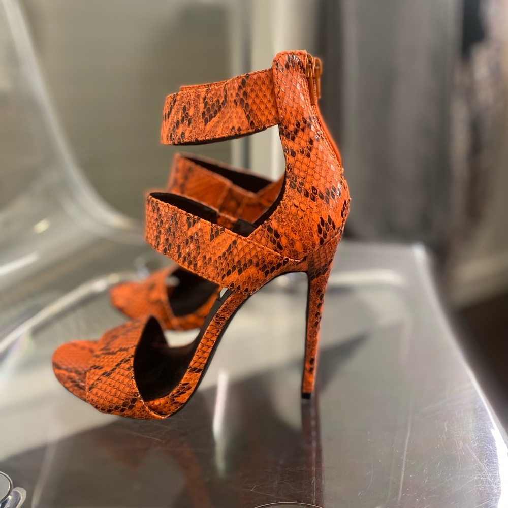 Steve Madden heels